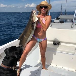 Meet your Posher, Monique